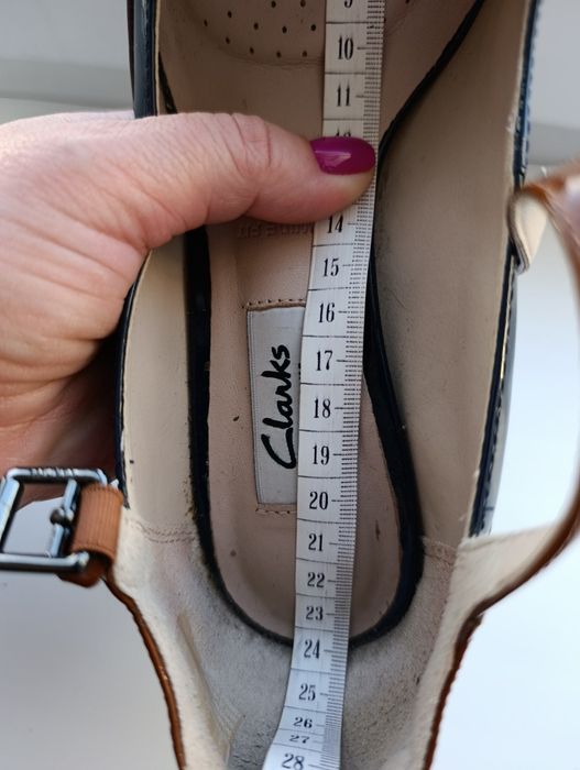 Жіночі туфлі на каблуку