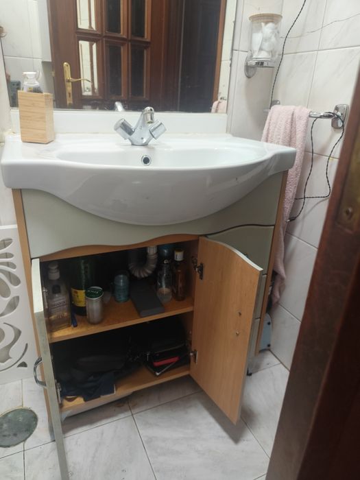 Venda de móvel de wc