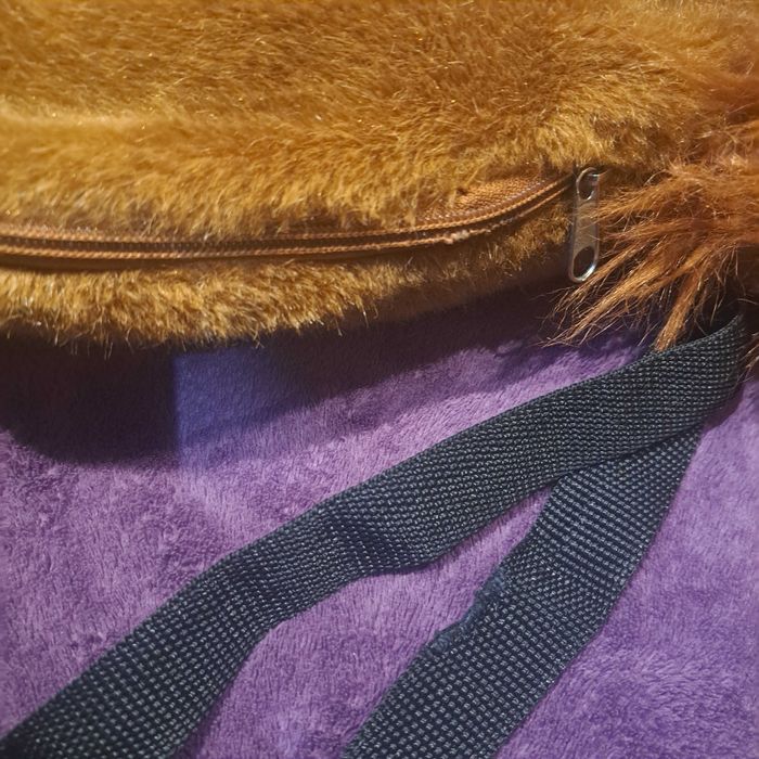 Miękka pluszowa zabawka maskotka / Plecak z kieszeniami — KONIK / KOŃ