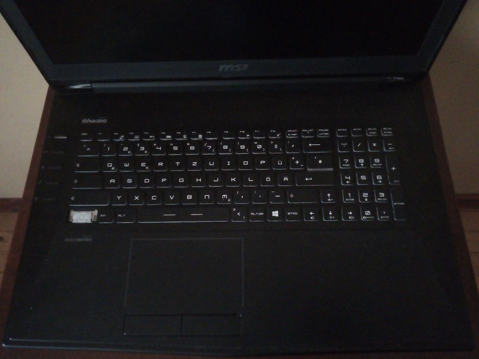 Laptop MSI MS-1782