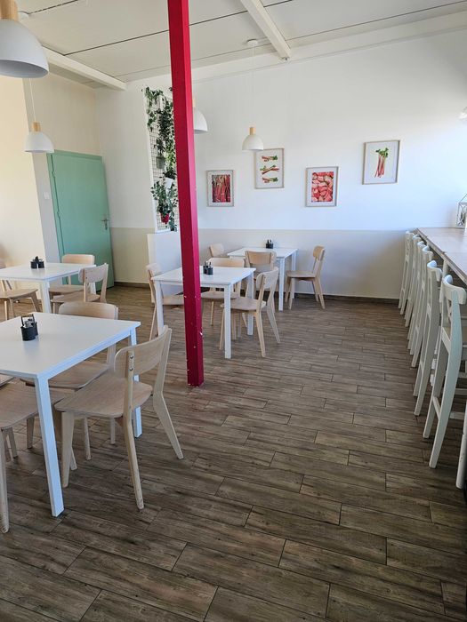 Lokal 100m2 + 2 ogródki