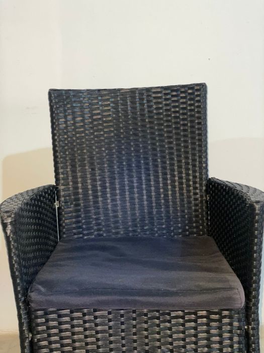 Conjunto de 2 cadeiras e mesa de exterior