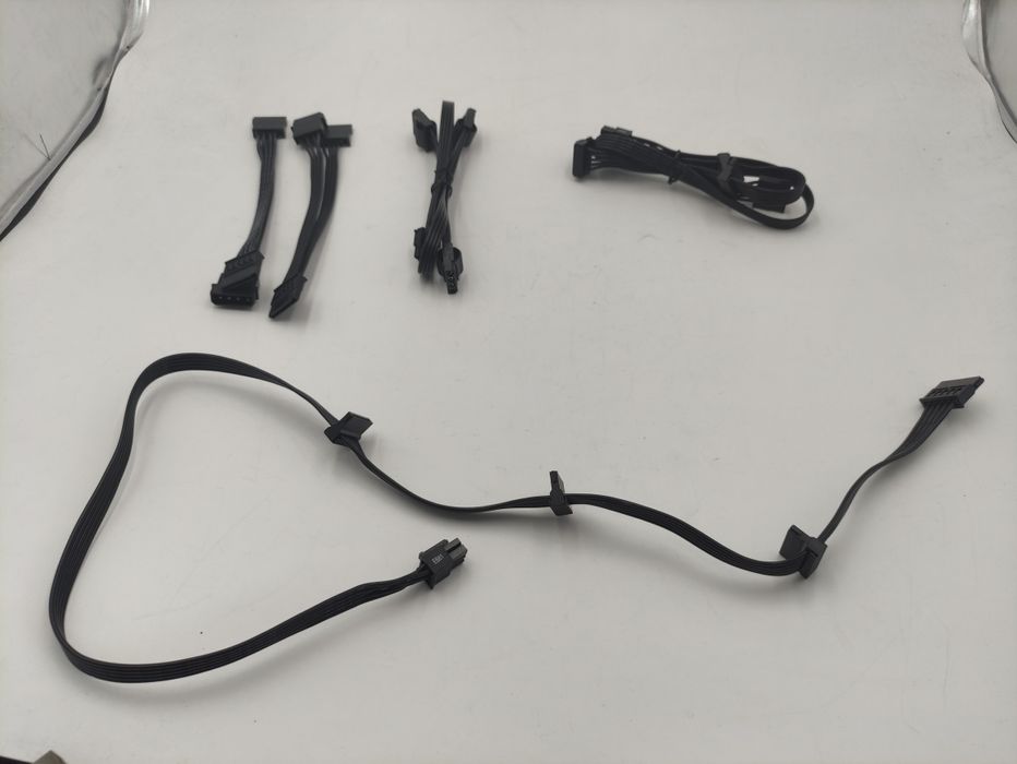 Przewody / Kable do zasilacza Seasonic MOLEX SATA
