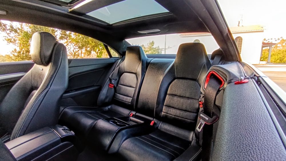 Mercedes E Coupé 2.2 biturbo CDI AMG Skyview