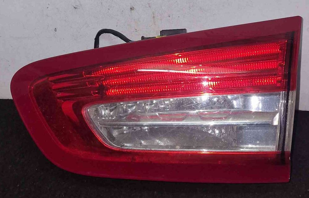 Farolim da Mala Direito 9803167980 - CITROËN DS5