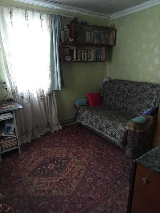 Продам дом и жилой флигель в Мерефе!