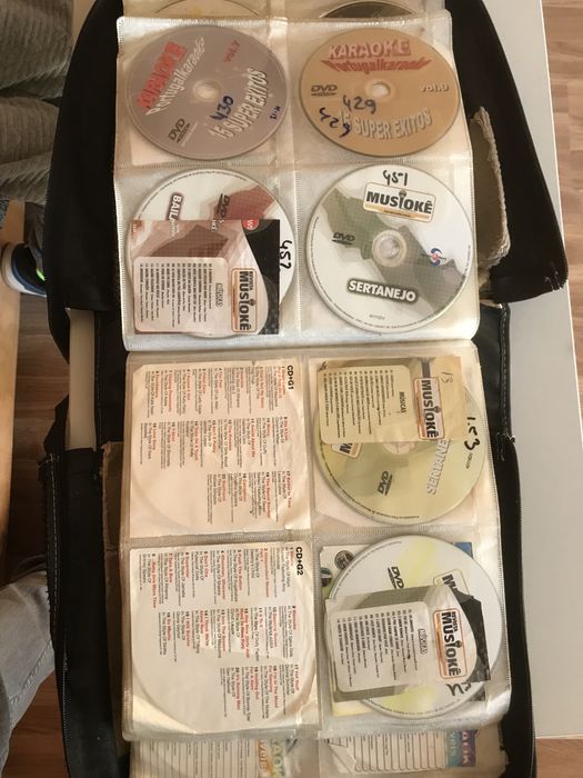 Karaoke rack completa com 160 cds karaoke