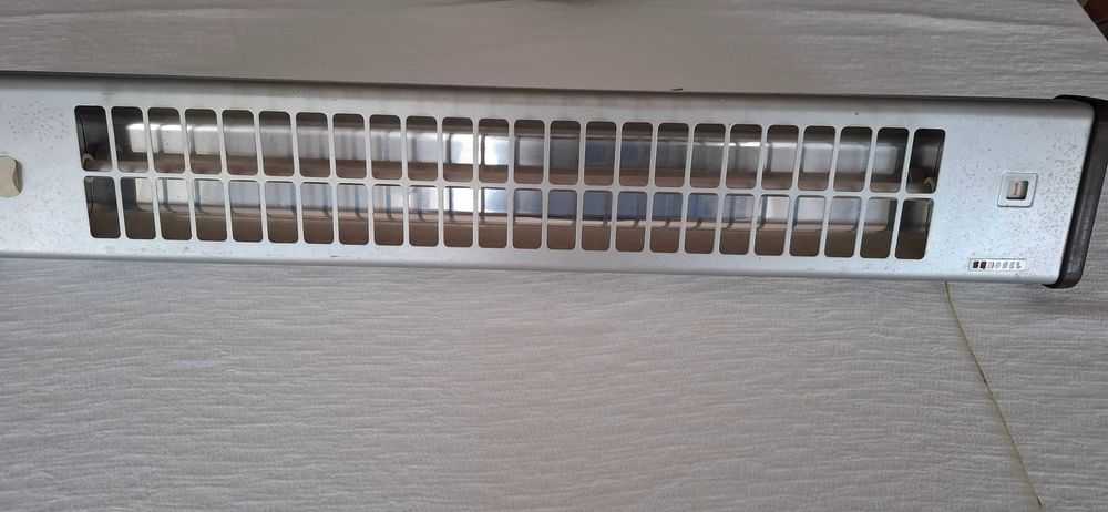 Aquecedor Crussel de parede modelo p421