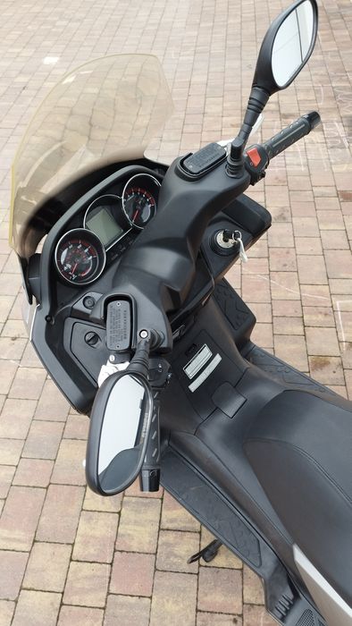 Skuter Kymco Downtown 125 ABS, wtrysk