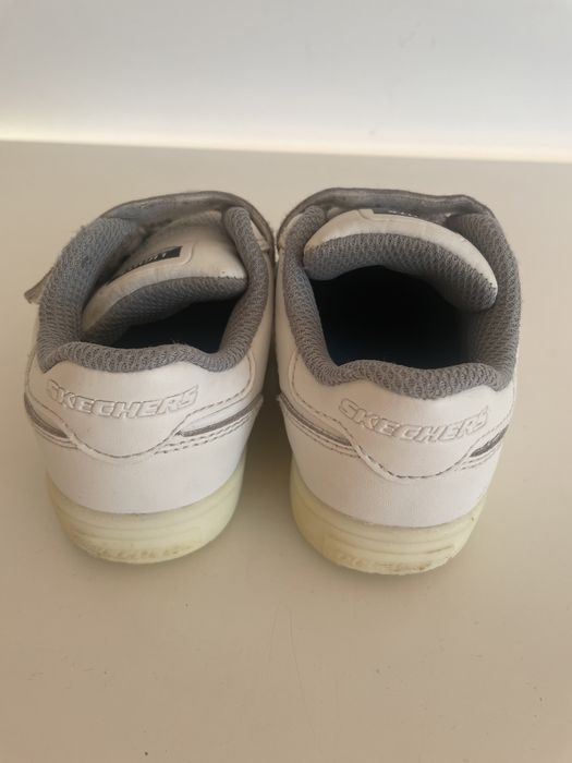 Sapatilhas SKECHERS criança, nº 23