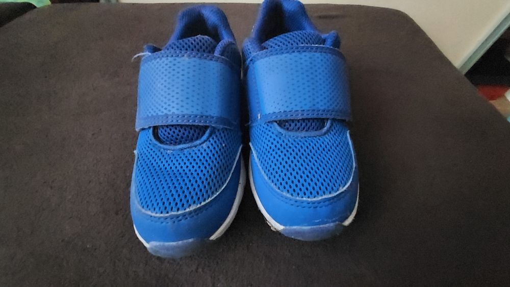 Buty sportowe, adidaski martes r. 30