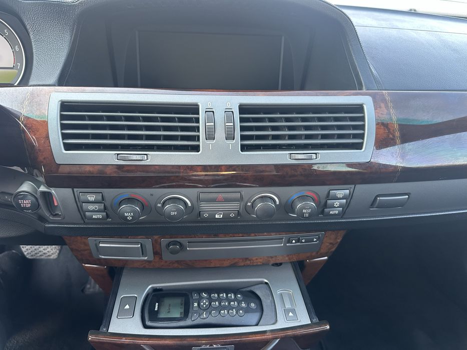 Продам капсулу времени BMW 7