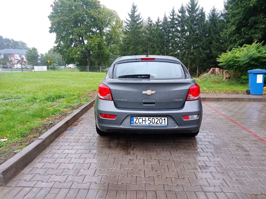 Chevrolet Cruz 2011 r
