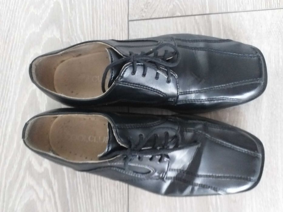 Buty komunijne nr  33