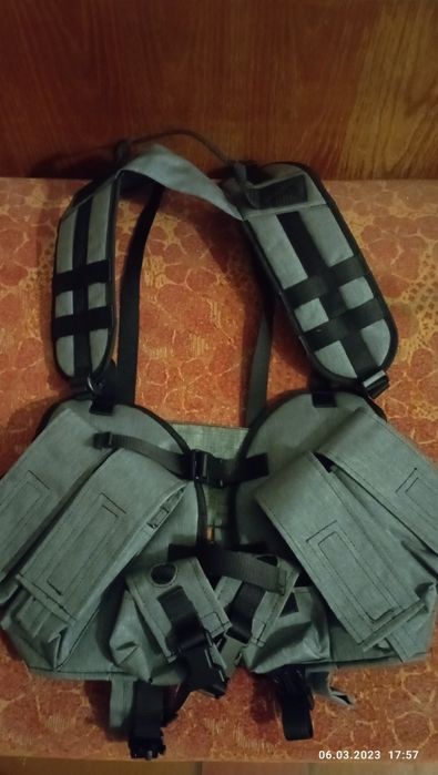 Разгрузка плечевая с подсумками для магазинов