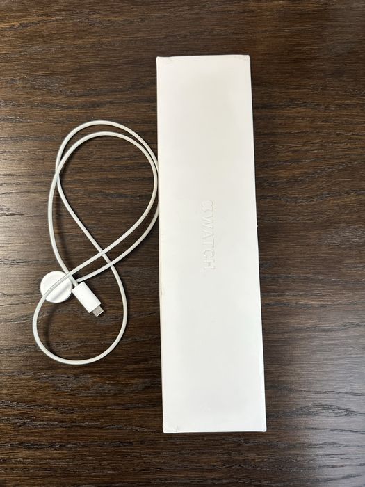 Годинник Apple Watch 7 серія 45 мм оригінал б/у