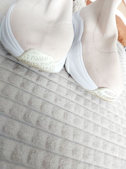 Tommy Hilfiger Tommy Jeans buty sportowe wsuwane adidasy roz 39