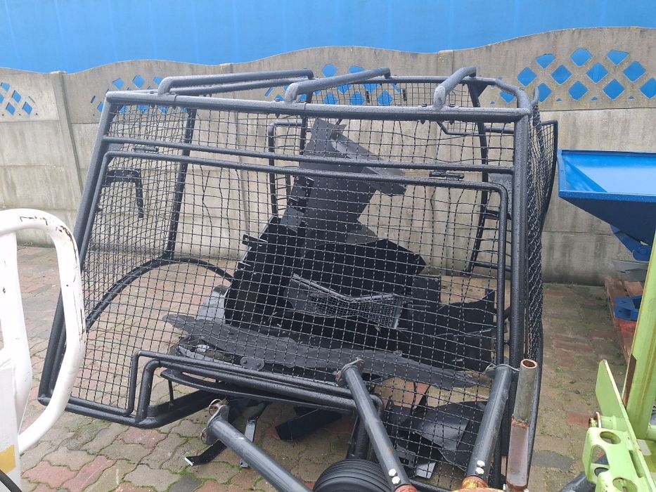 Zabudowa leśna do ciągnika valtra