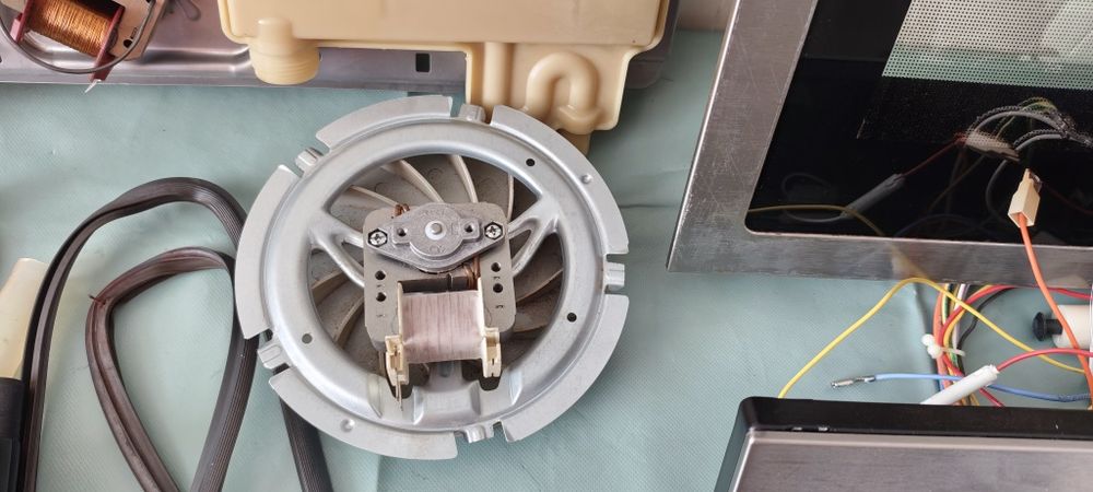 Peças para forno AEG BSE576321M (compatível com outros AEG/Eletrolux)