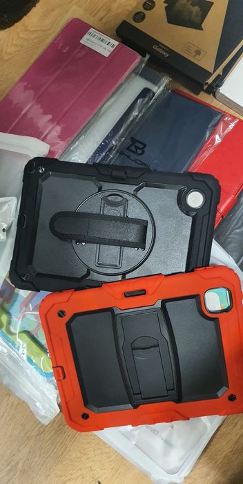 Capas tablet e teclados