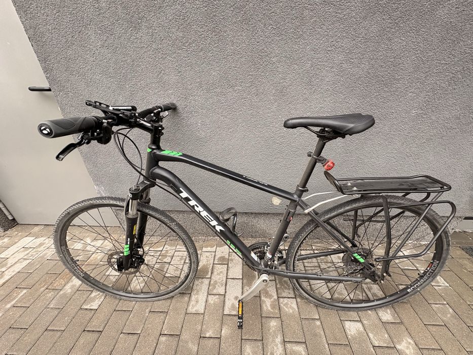 Rower Trek Dual Sport 2-trekking/miasto, amortyzator, bagażnik, lampki