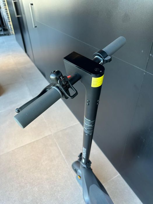 Trotinete Xiaomi Electric Scooter 4 Lite (2ª Geração) — COMO NOVA