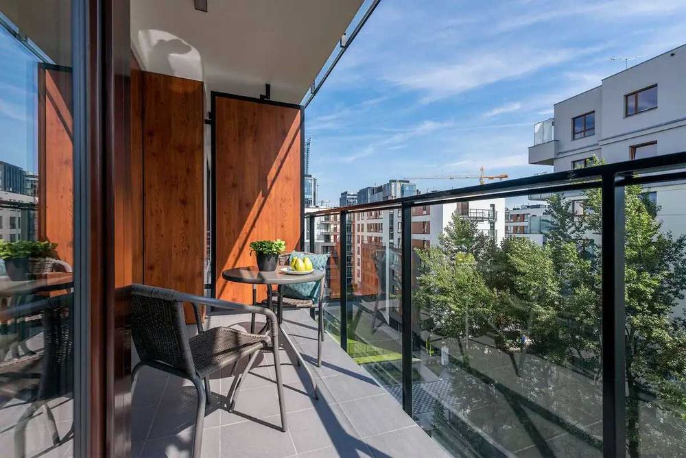 Wynajem na doby: Apartamenty Warszawskie delux Siedmiogrodzka