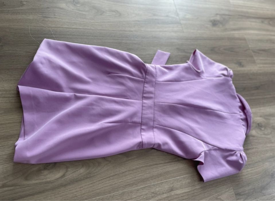 Sukienka / kombinezon kopertowy Zara