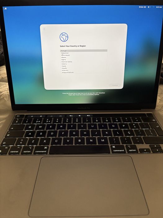 MacBook Pro M1 (2020)490810182374543362