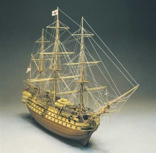 Kits Modelismo Naval - H.M.S. Victory + Galeão Espanhol