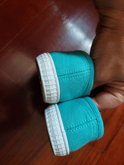 Sapatilhas Criança T28