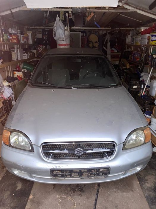Suzuki Baleno 2000