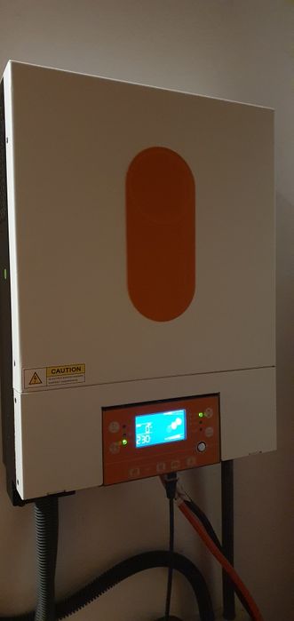 Комплект безперебійного живлення 6kw-інвертор VOLTRONIC AXPERT +акумулятор pylontech 5000