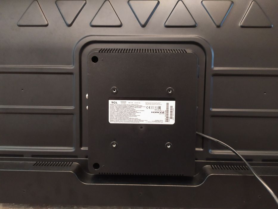Smart TV TCL 32D4300 para peças