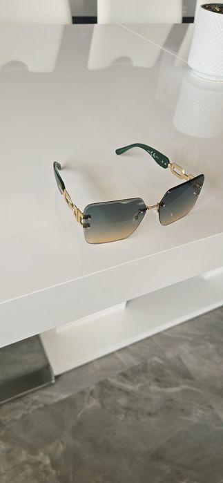 Okulary słoneczne kwadratowe zielone cieniowane