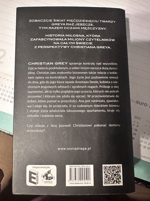 Grey ksiazka Pięćdziesiat twarzy Greya oczami Chrystiana