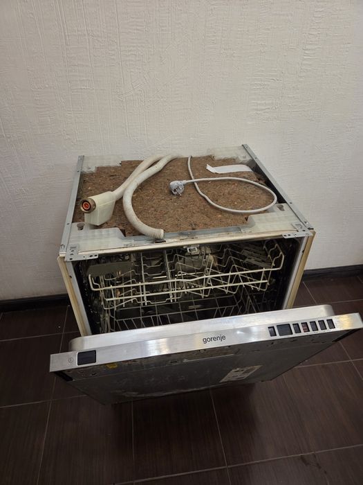 Посудомийна машина Gorenje GV63311