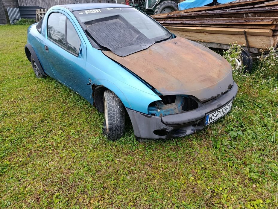 Опель tigra 1995р по запчастинах