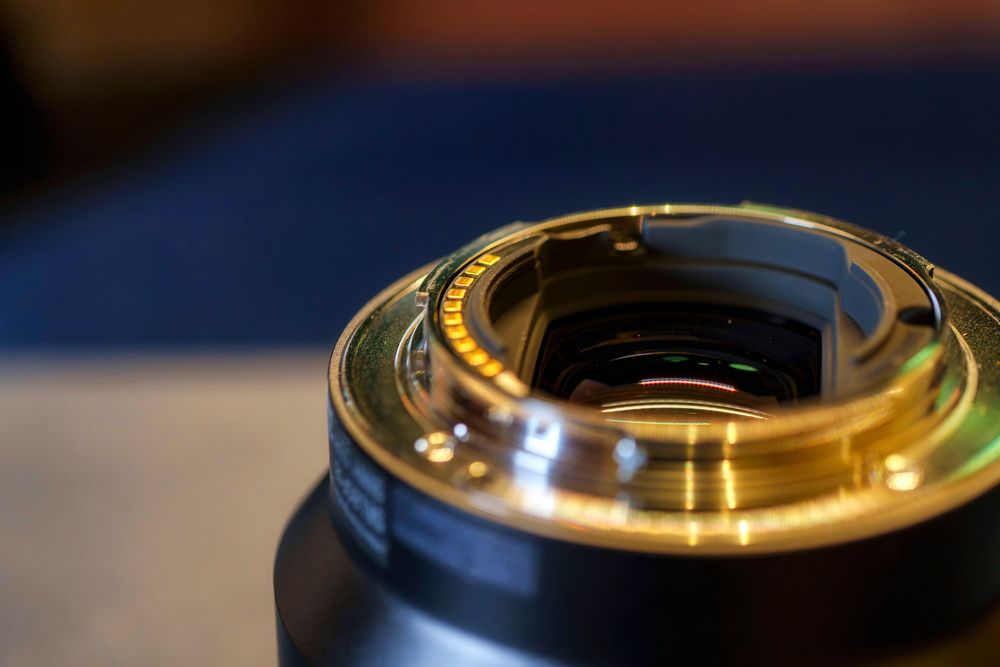 Sony 85mm f/1.8 – Como Nova (com caixa)