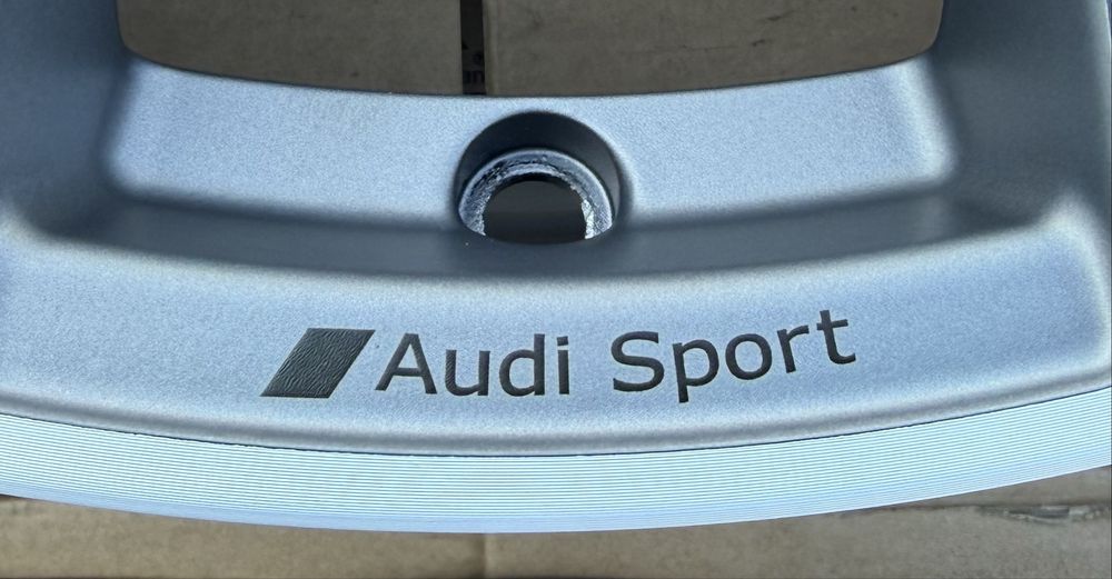 Oryginalne felgi Audi Sport 8.5Jx20 ET43 A4 A6 4K0 A7 Q5 5x112 s-line