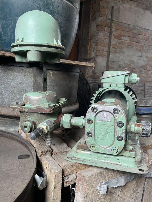 Станція для перекачування масла 2.2 квт 1500 об/хв. Новий з зберігання