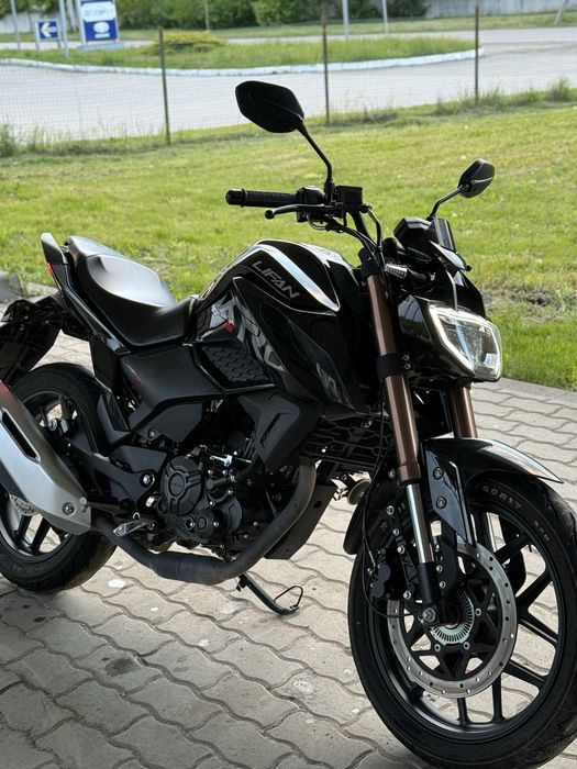 Lifan kps 200 чорний