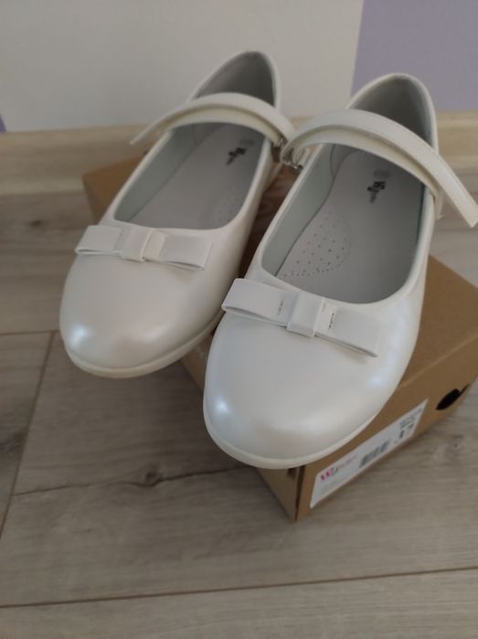 Buty białe Wojtylko r 37