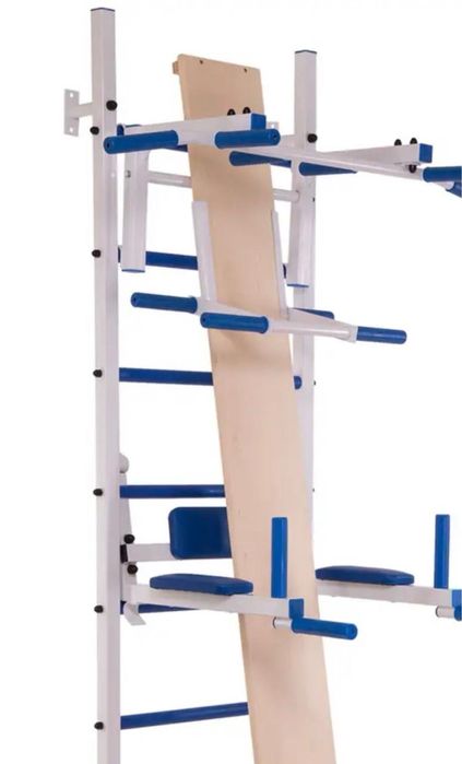 Продам шведську стінку з доскою Євмінова