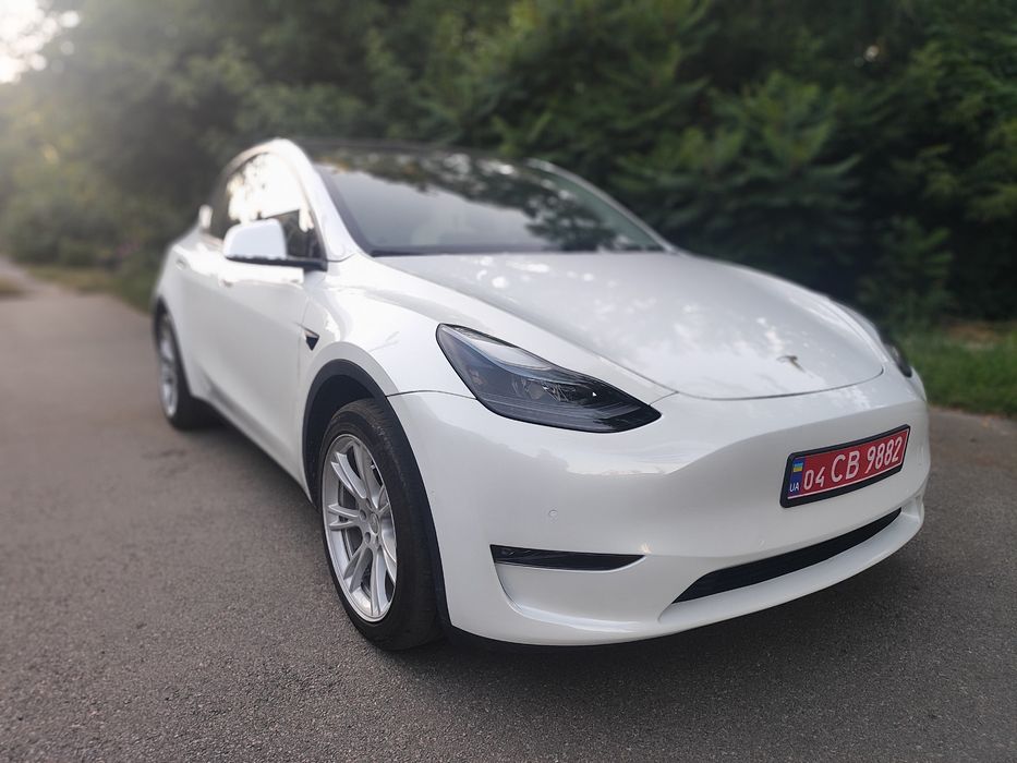 Tesla Model Y 21 р. 82 кВ. Київ