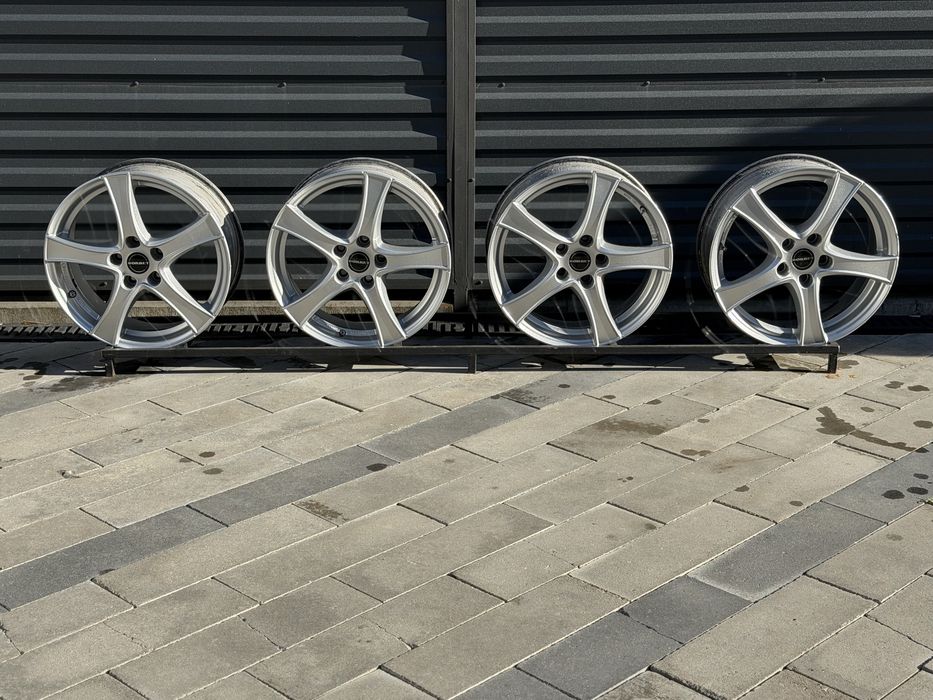 Диски 17R 5x112 6.5J ET45 DIA57.1 Skoda Seat VW Audi Golf