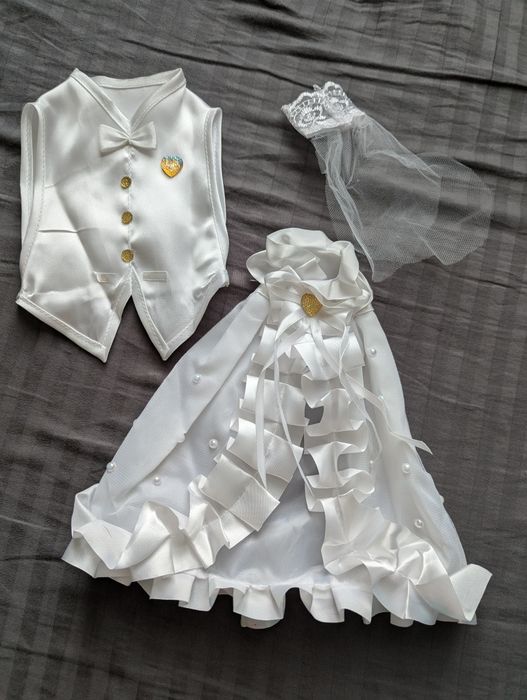 Весільна прикраса на пляшки шампанського