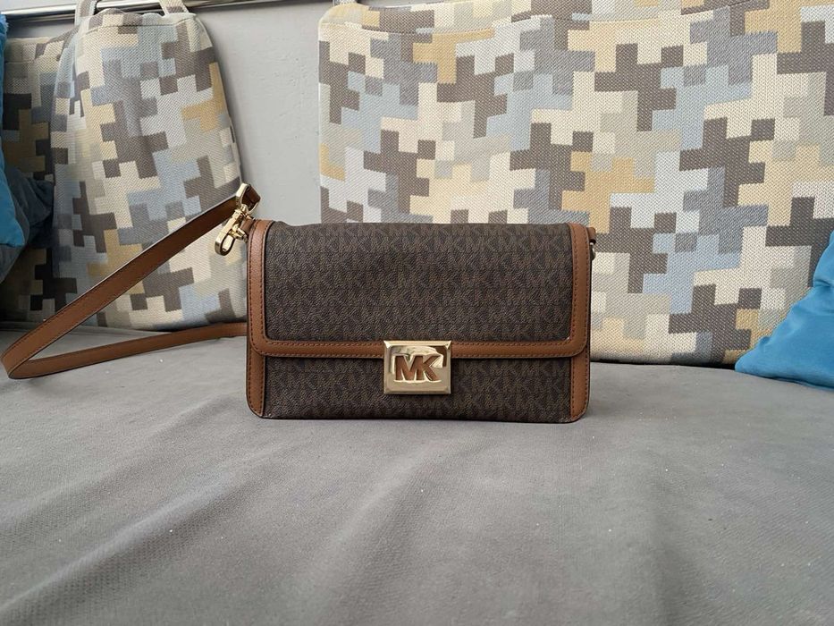 Сумка жіноча Michael Kors Sonia Medium Logo Convertible Shoulder Bag