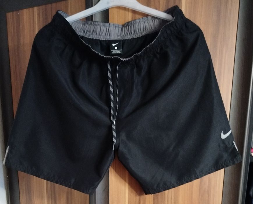 Spodenki krótkie męskie Nike rozmiar L stan idealny