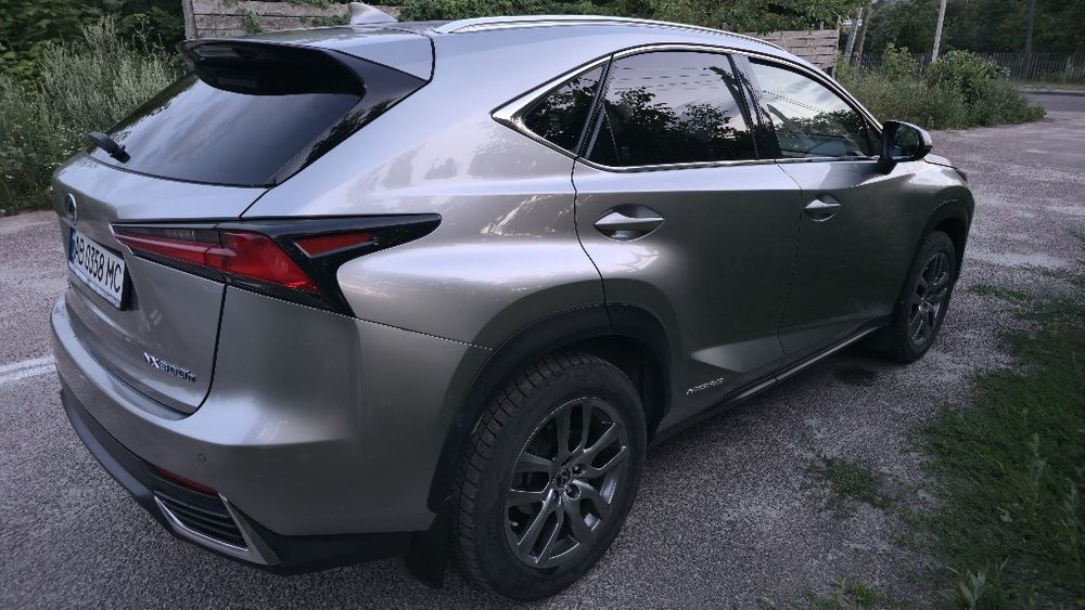 LEXUS NX 300h 2019р
